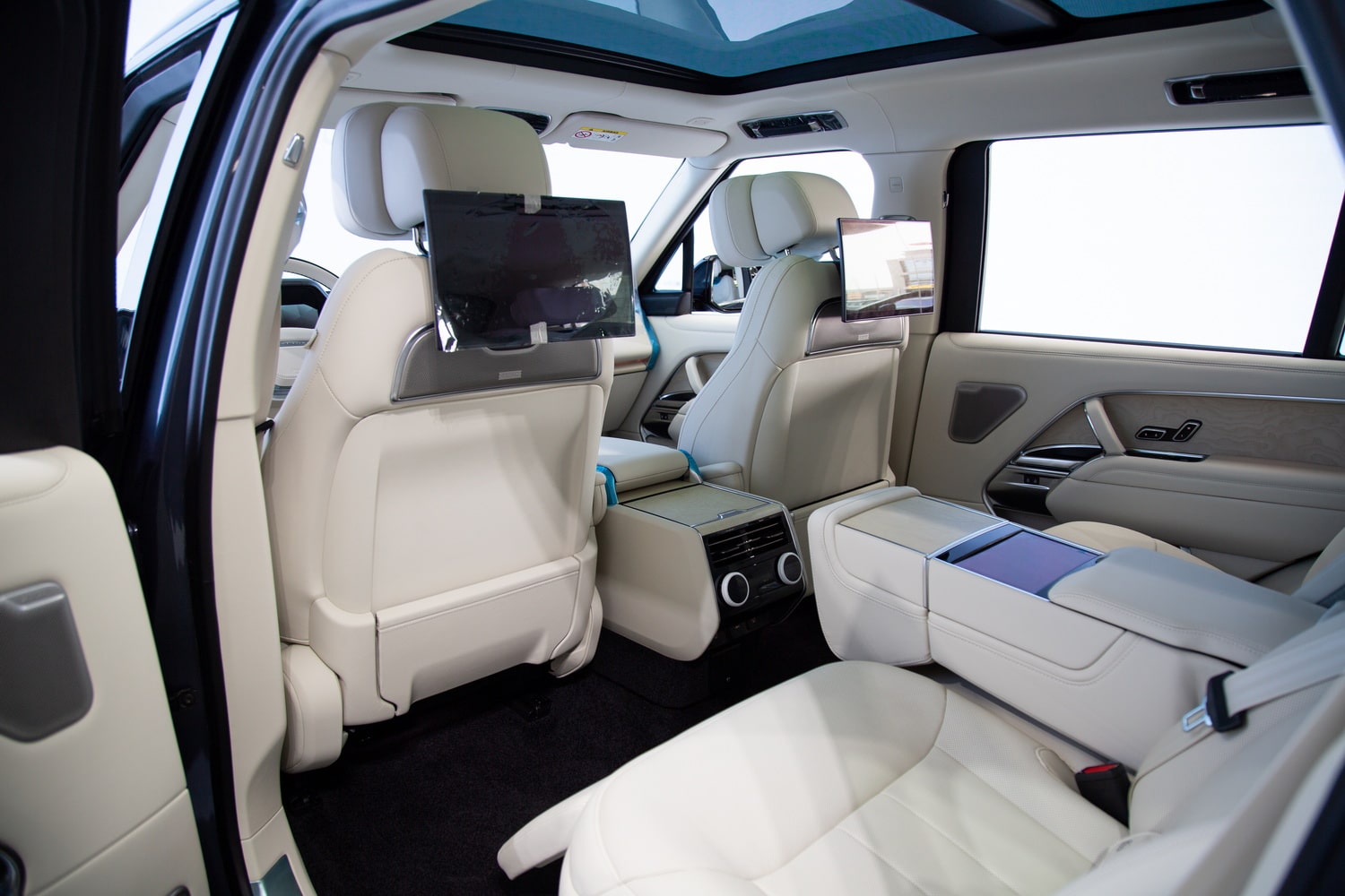 Ambassador Chauffeur Image 2